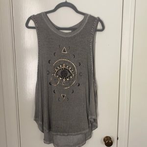 Grey graphic tank top